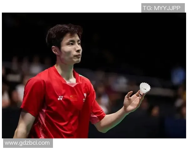 足球球星如何看待羽毛球运动的魅力与挑战以及两者的相似之处